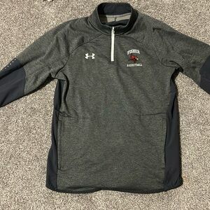Under Armour medium cold gear great 1/4 zip jacket. St. John fisher basketball